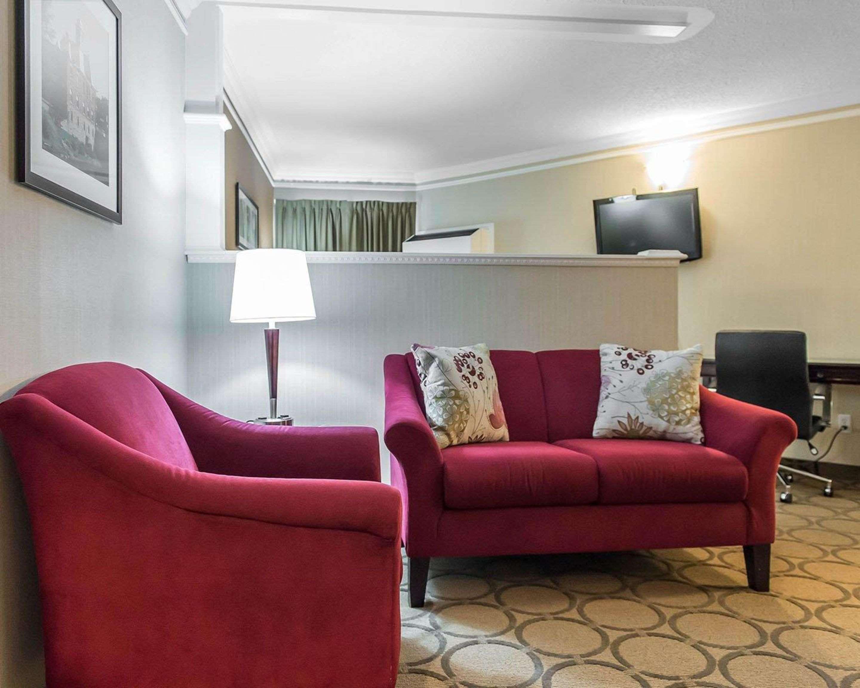 Comfort Inn Pembroke Buitenkant foto